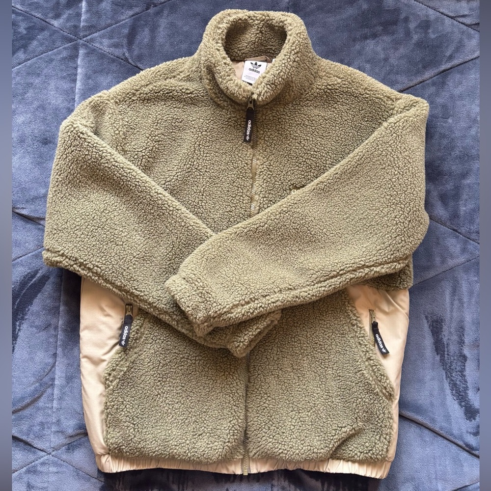 adidas Originals Olive Green Sherpa Fleece Jacket with Tan Panels